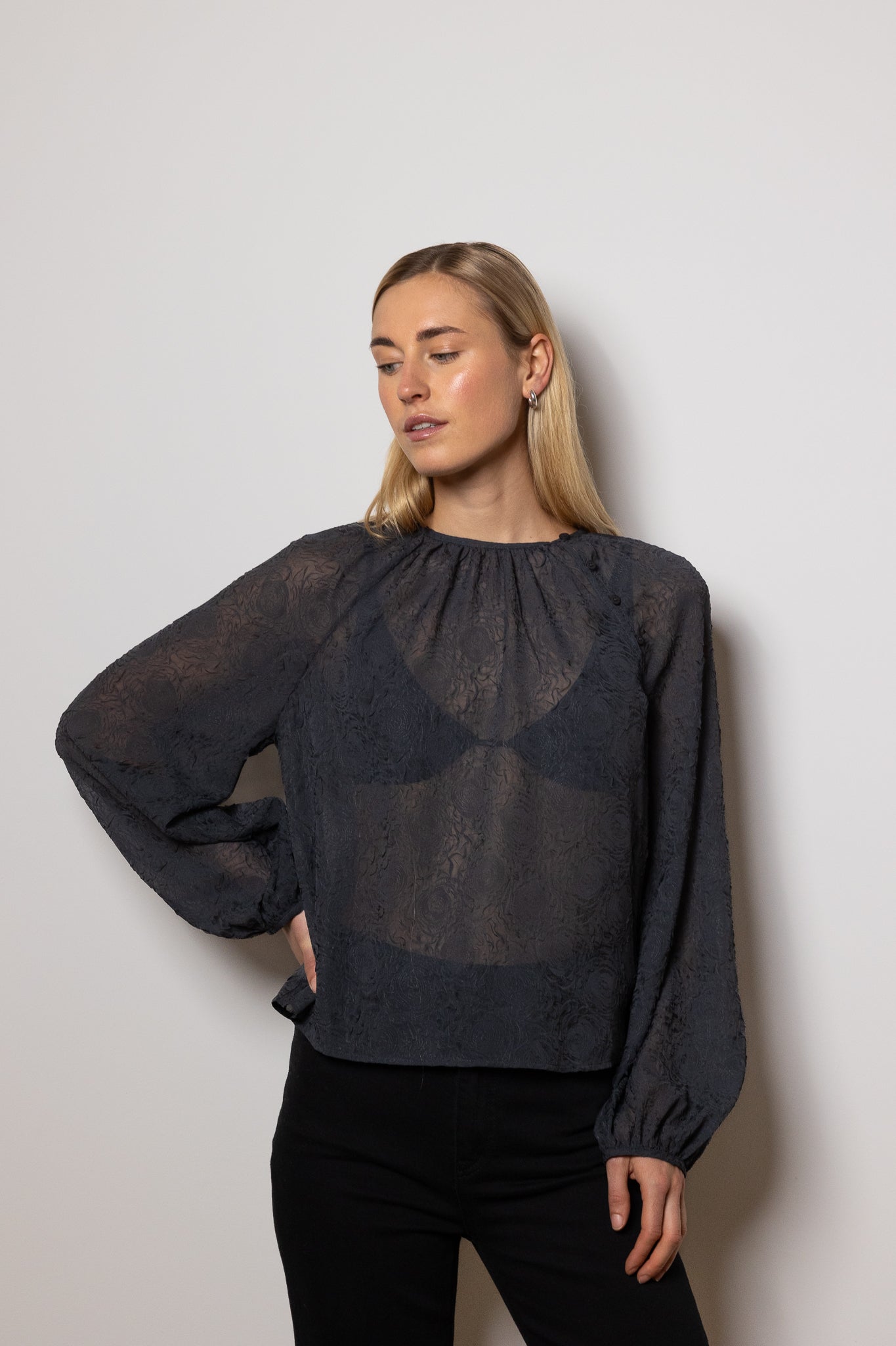 Savira Blouse