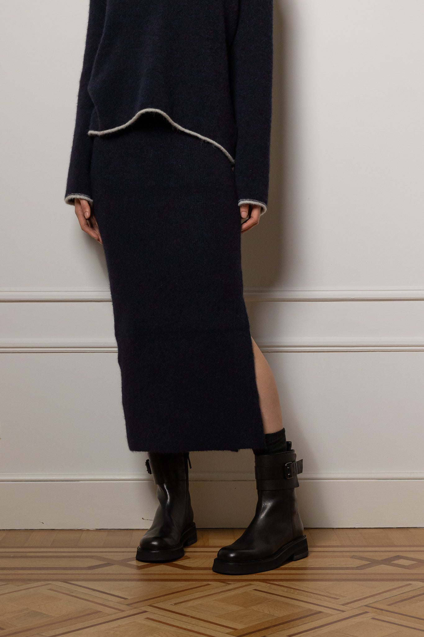 Capri Skirt Navy