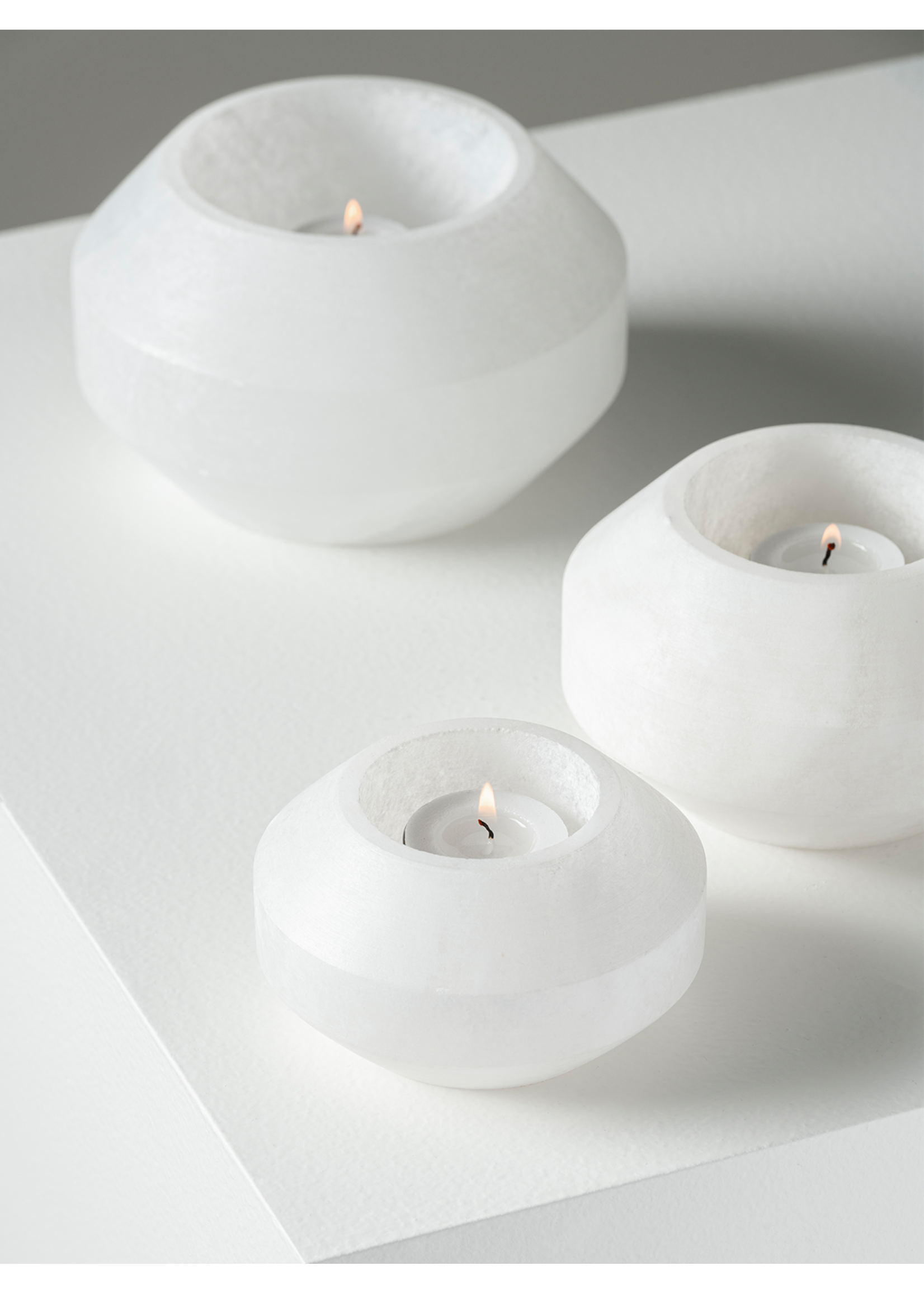 Candle Holder S White Alabaster